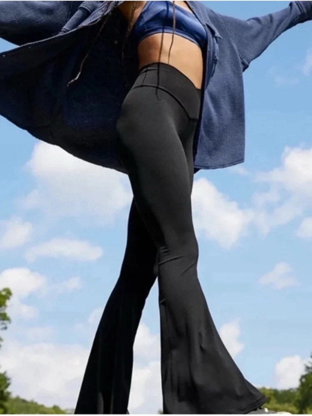 Offline by Aerie Real Me Hi-Rise Flare Crossover Legging Black Large Long NWT